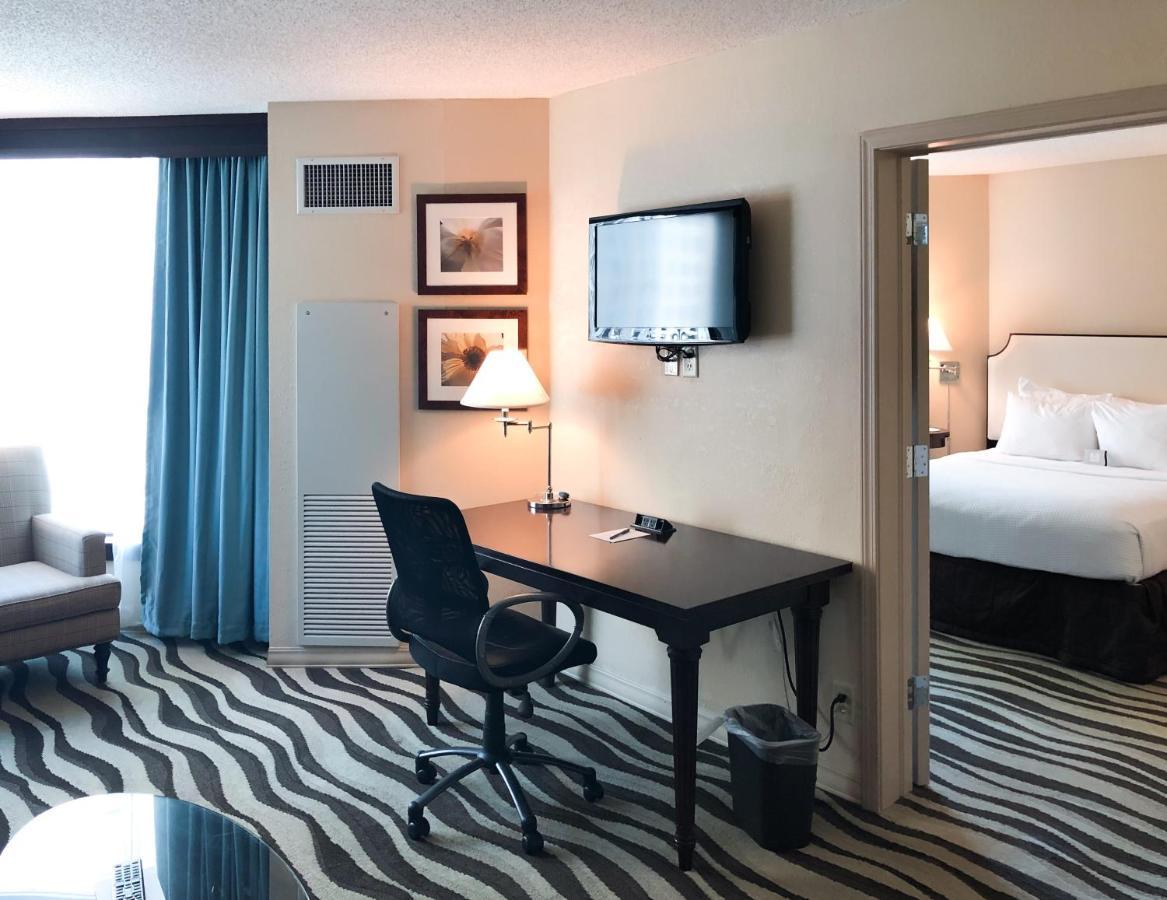 Fort Pontchartrain Detroit, A Wyndham Hotel מראה חיצוני תמונה